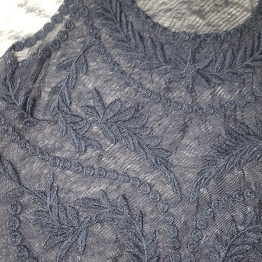 Black Flower Detail Sheer Top - Picture 3 of 4